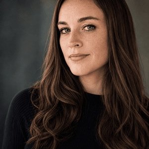 Profile image of Julie Grayson